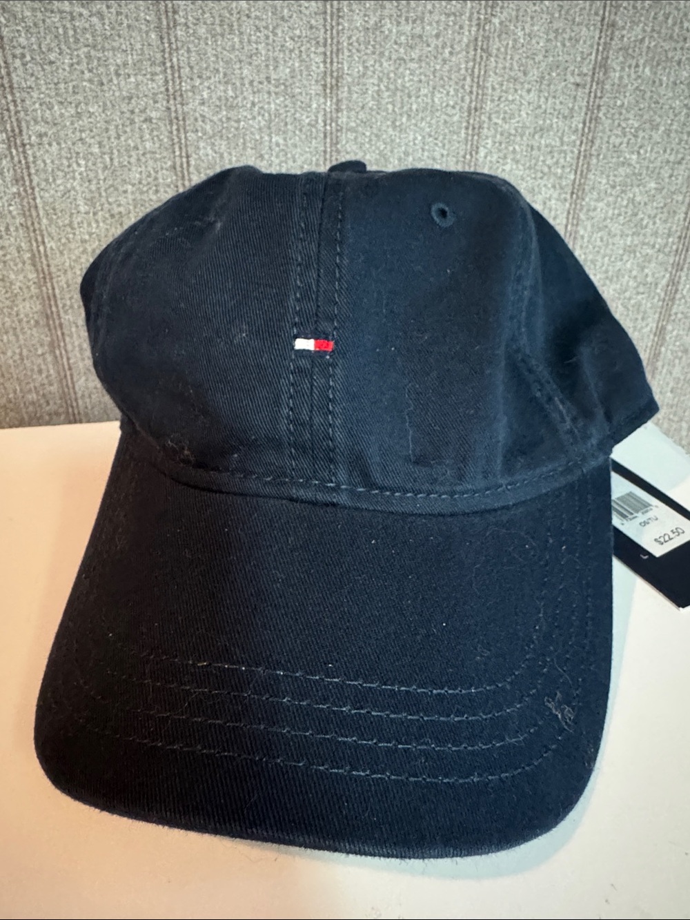 New Tommy Hilfiger Hat Navy